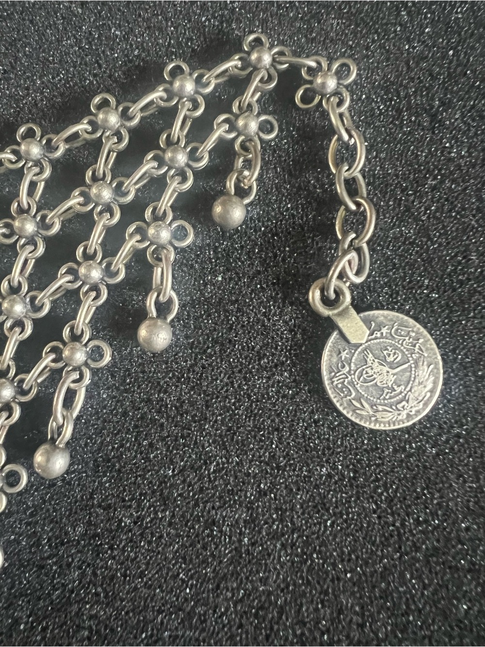Turkish Hand Chain Bracelet - Picture 2 of 4
